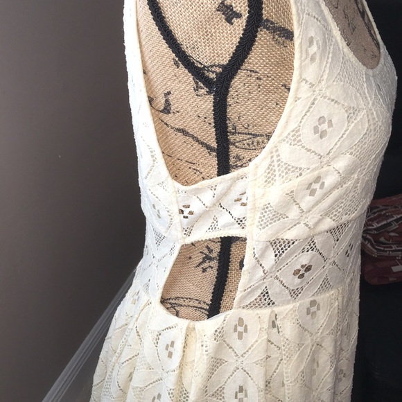 Dress - Picture 3 of 6